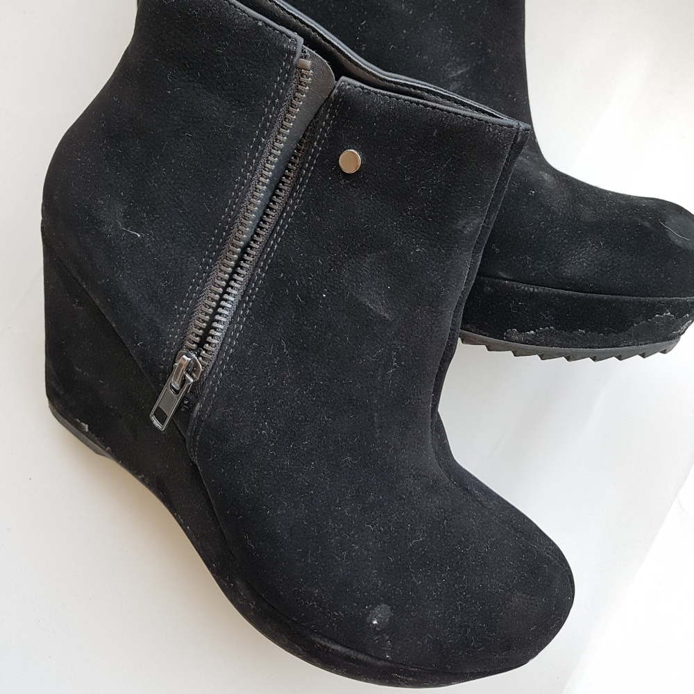 ALDO wedge suede booties
